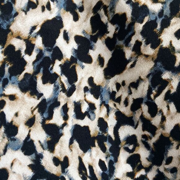 CORE 10 sports Bra NWT leopard print with grey color size L - Picture 9 of 13